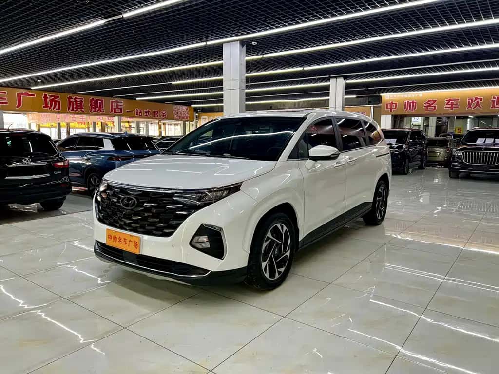 Hyundai Custo