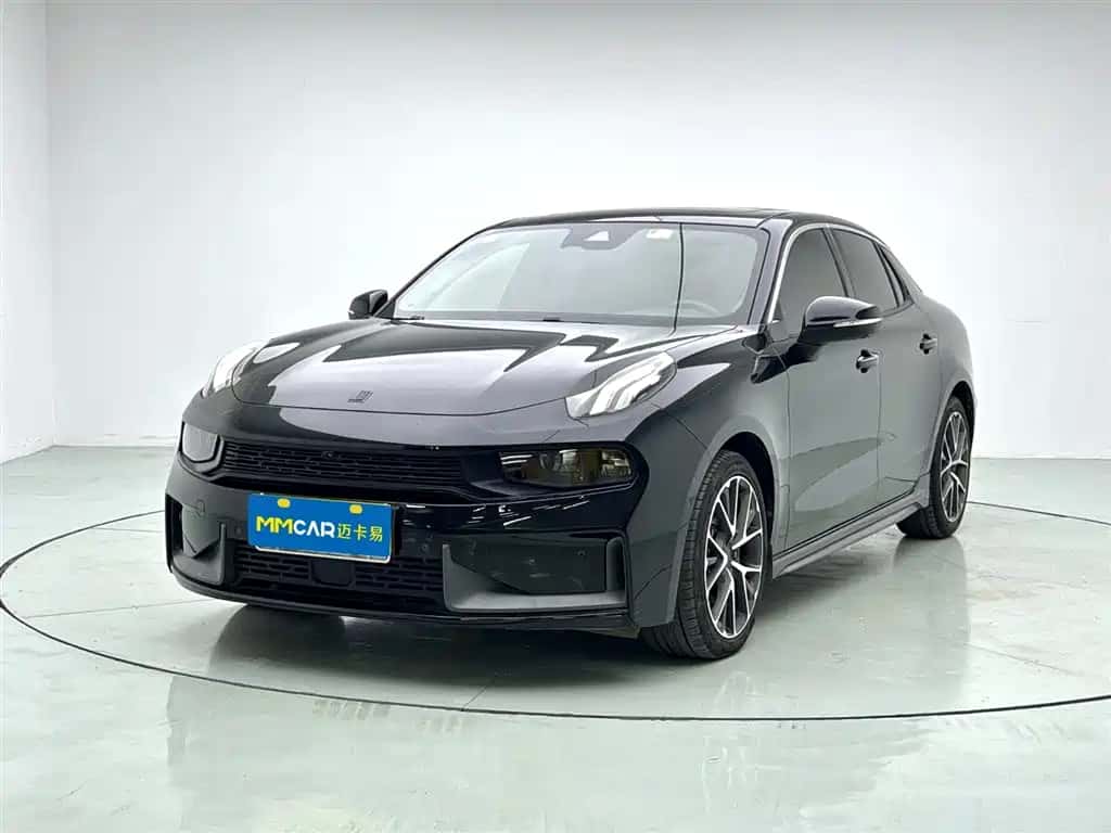 Lynk & Co Lynk & Co 03