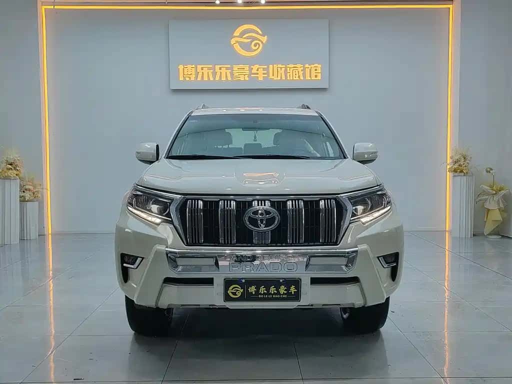 Toyota Prado (Imported)