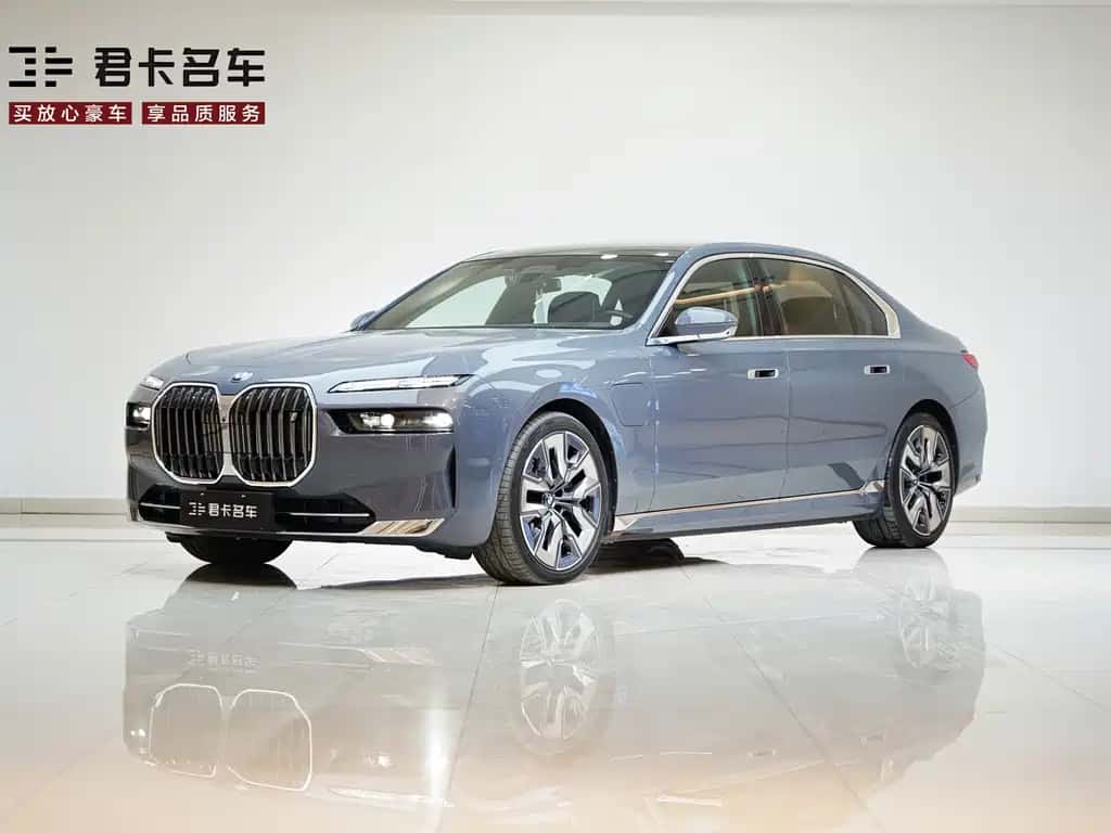 BMW BMW i7