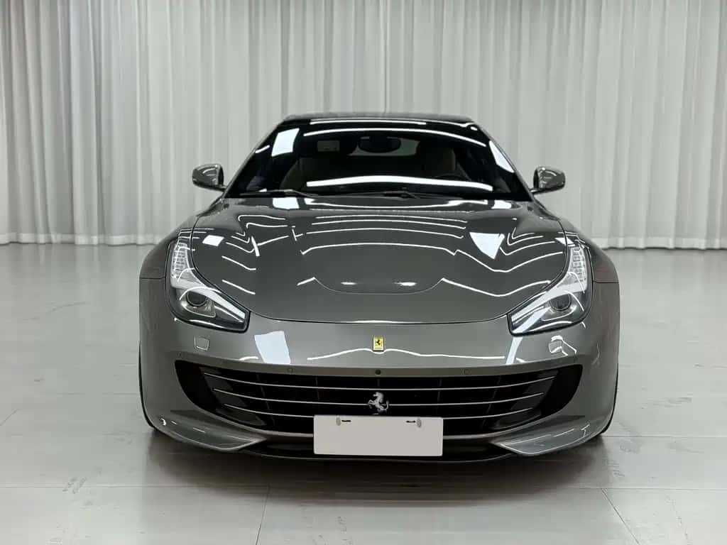 Ferrari GTC4Lusso