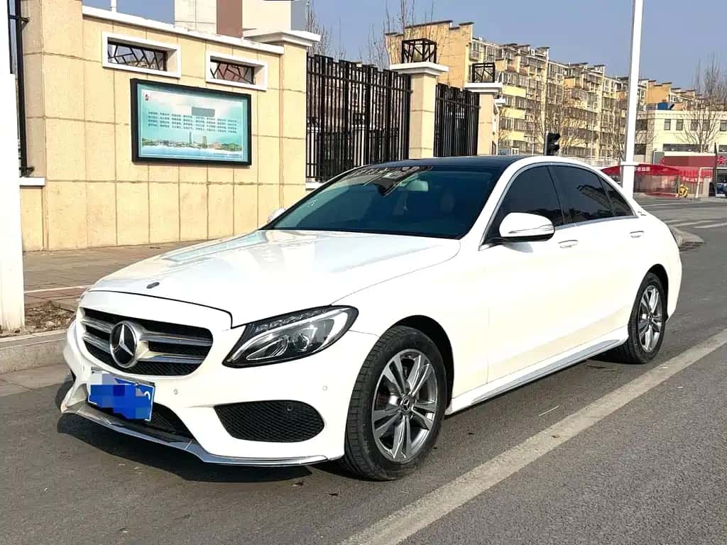 Mercedes-Benz Mercedes-Benz C-Class
