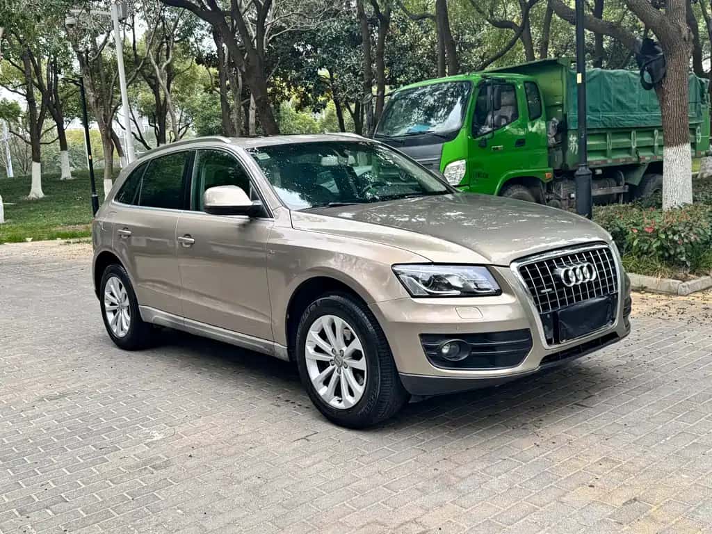 Audi Audi Q5