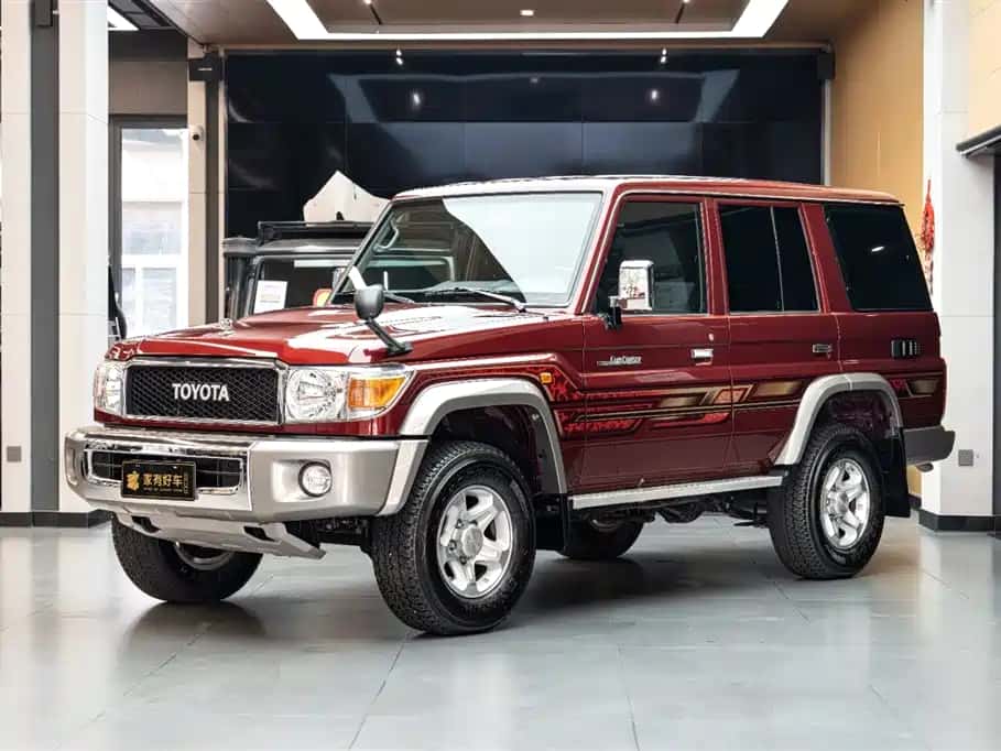 Toyota Land Cruiser (Imported)