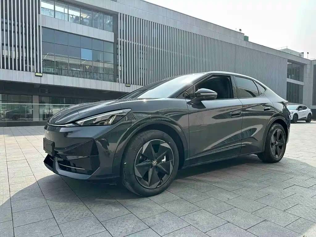 Volkswagen Zhongyu 06