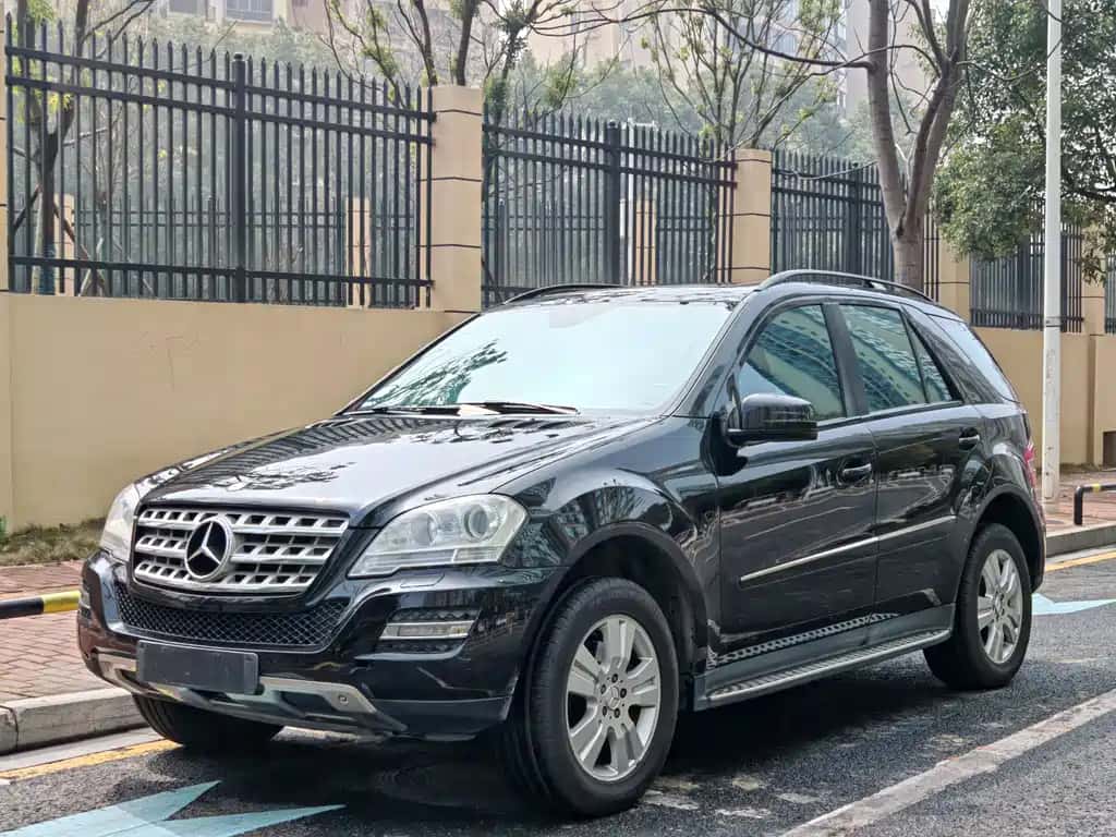 Mercedes-Benz Mercedes-Benz M-Class
