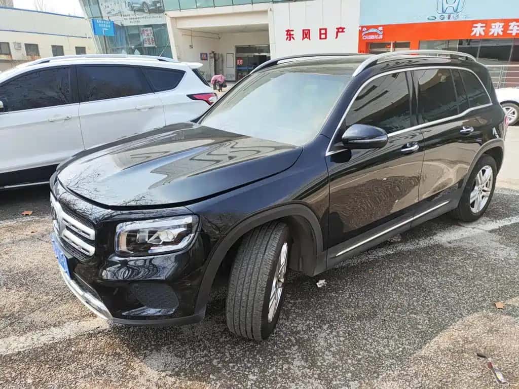 Mercedes-Benz Mercedes-Benz GLB