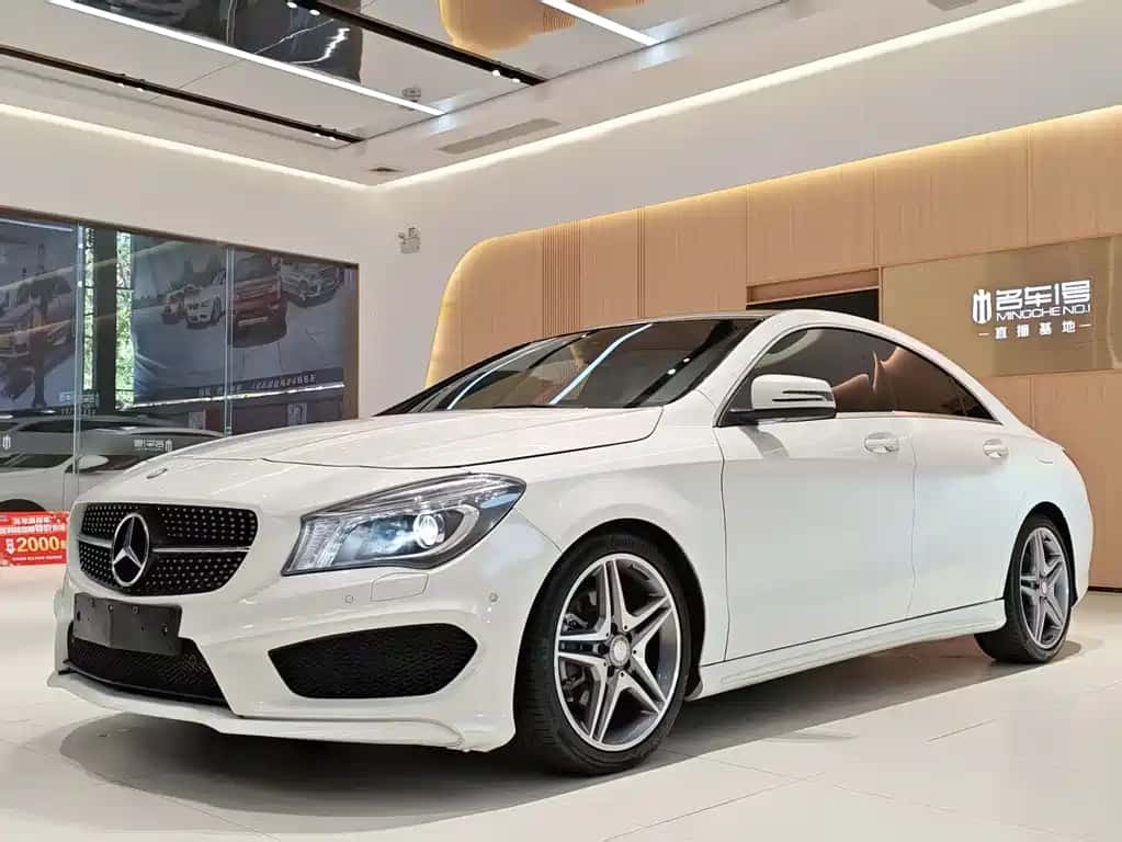 Mercedes-Benz Mercedes-Benz CLA (Import)
