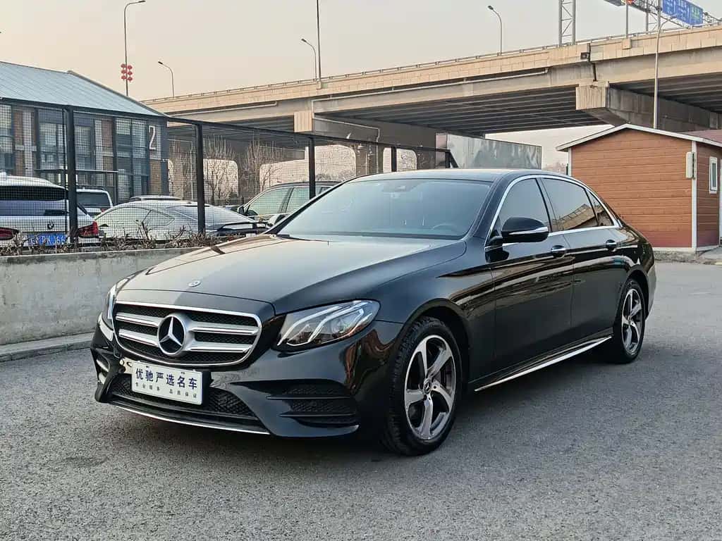 Mercedes-Benz Mercedes-Benz E-Class