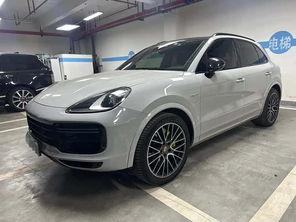 Porsche Cayenne New Energy