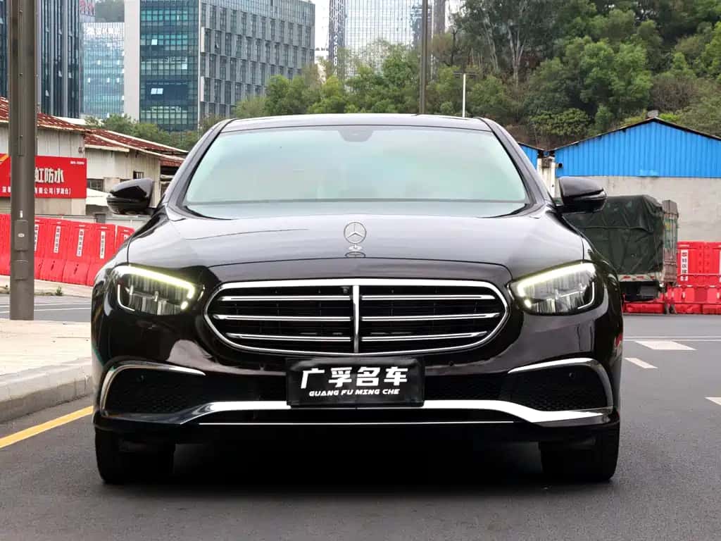 Mercedes-Benz Mercedes-Benz E-Class