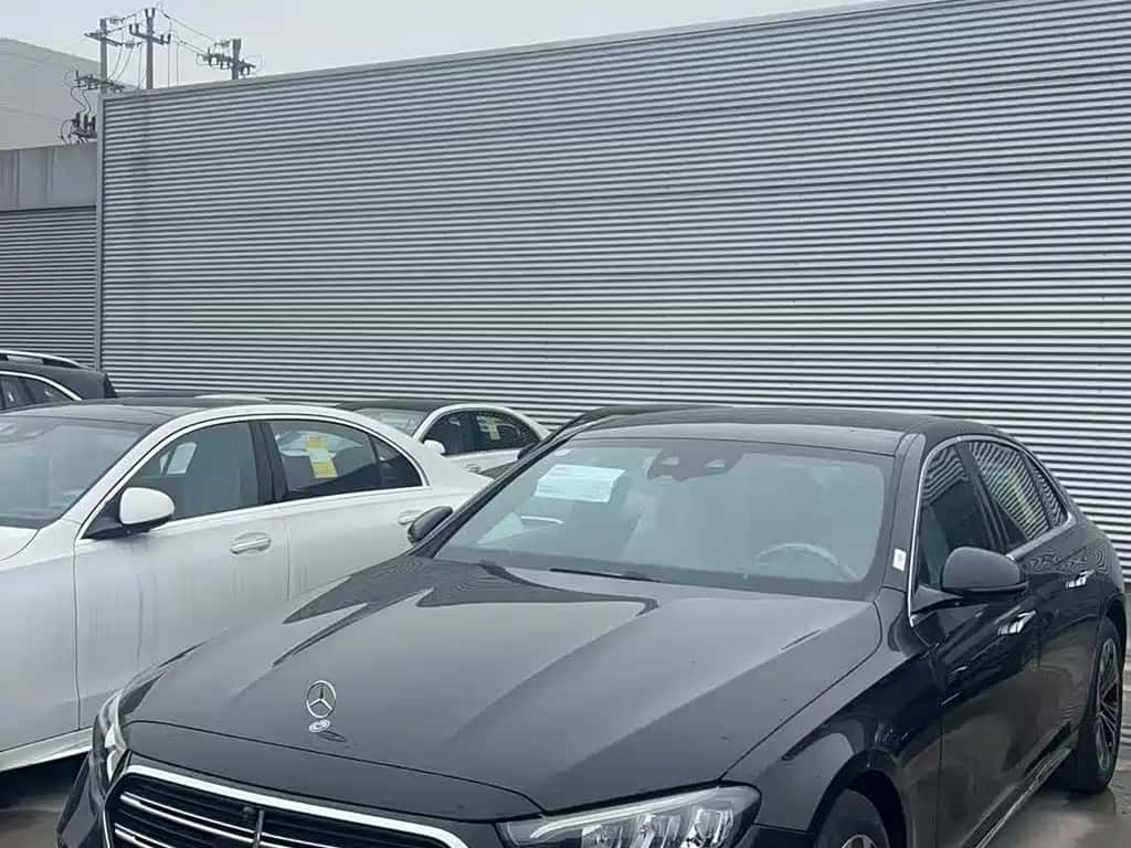Mercedes-Benz Mercedes-Benz E-Class