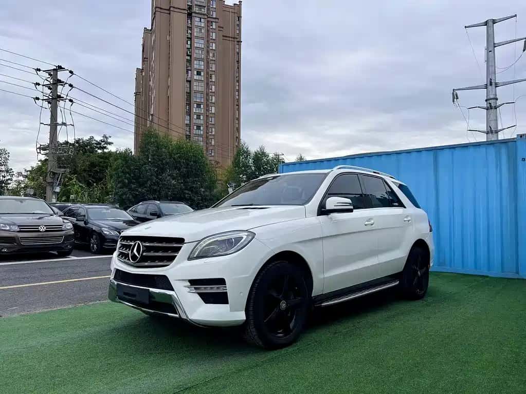 Mercedes-Benz Mercedes-Benz M-Class