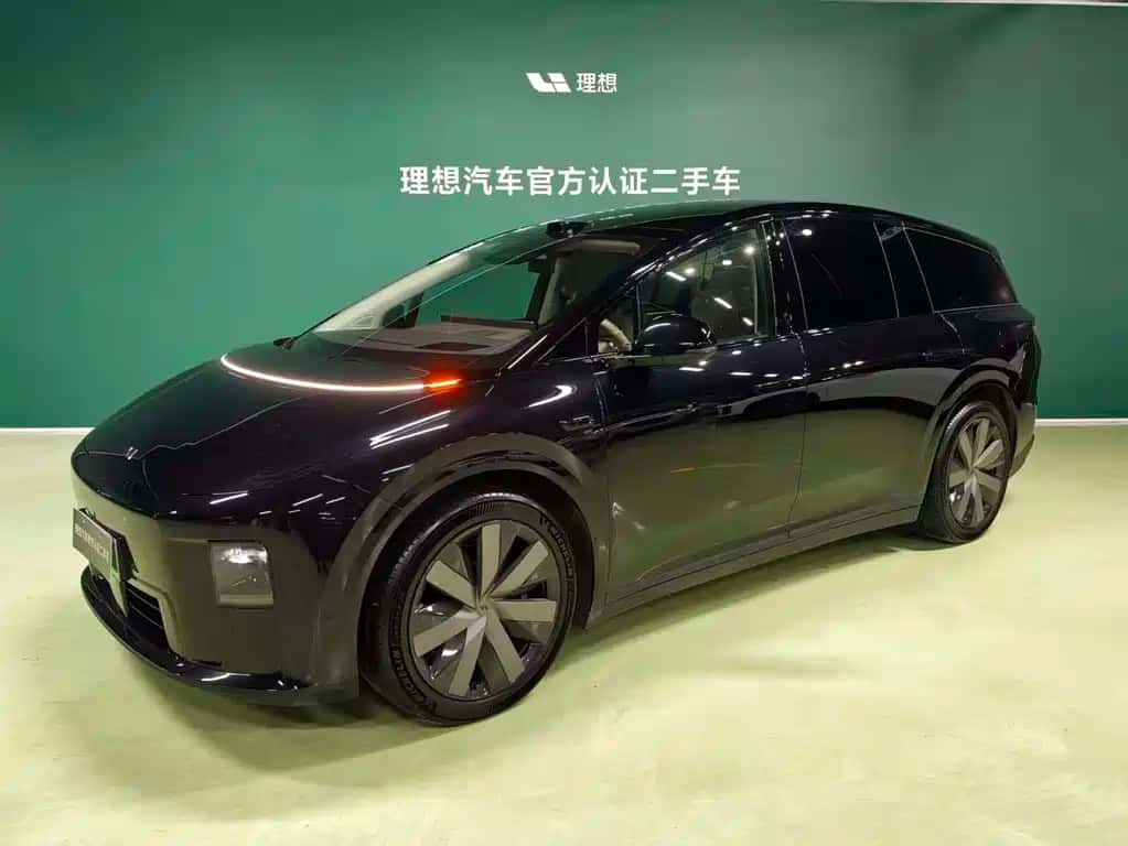 Li Auto Li i8