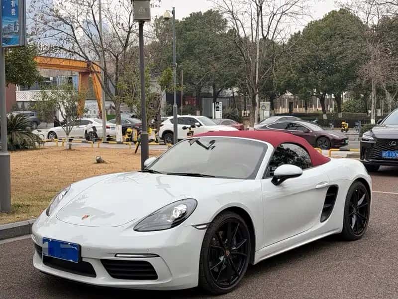 Porsche Porsche 718