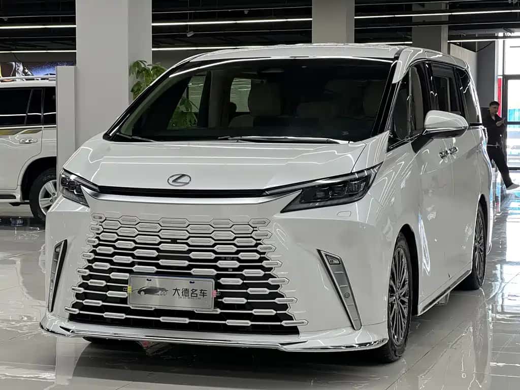 Lexus Lexus LM