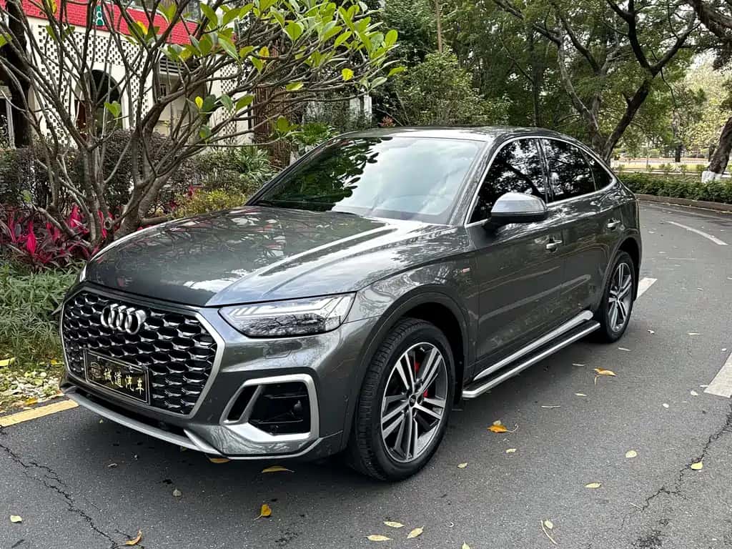 Audi Audi Q5L Sportback