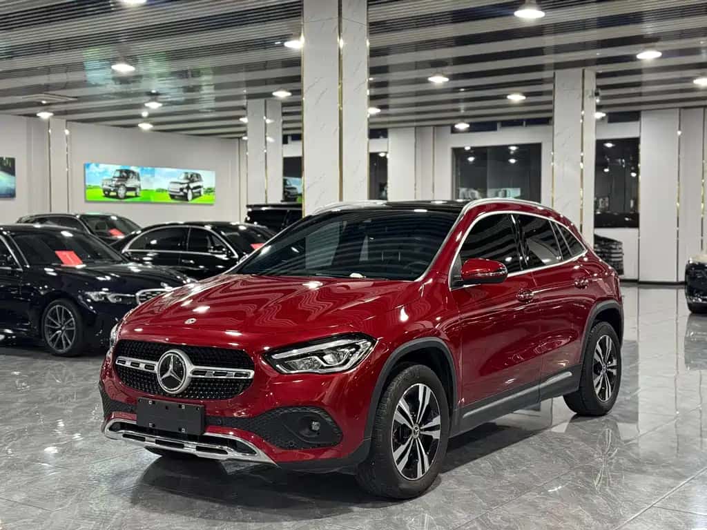 Mercedes-Benz Mercedes-Benz GLA