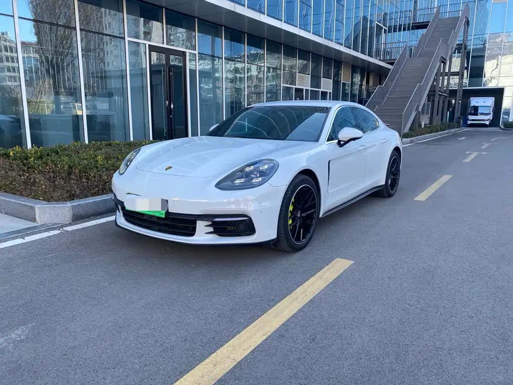 Porsche Panamera New Energy