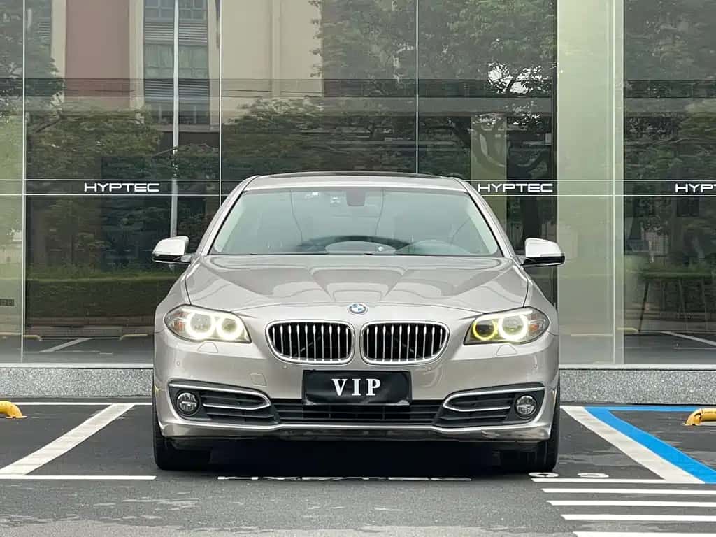 BMW BMW 5 Series