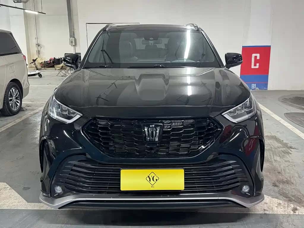 Toyota Crown Land Cruiser