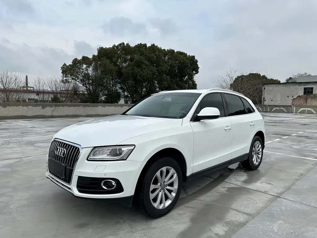 Audi Audi Q5