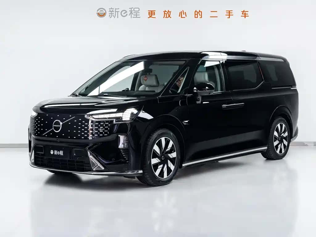 Volvo Volvo EM90