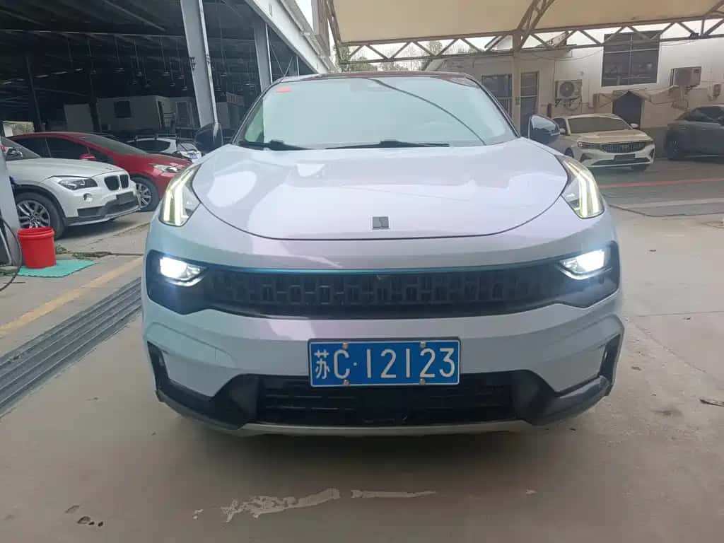 Lynk & Co Lynk & Co 05