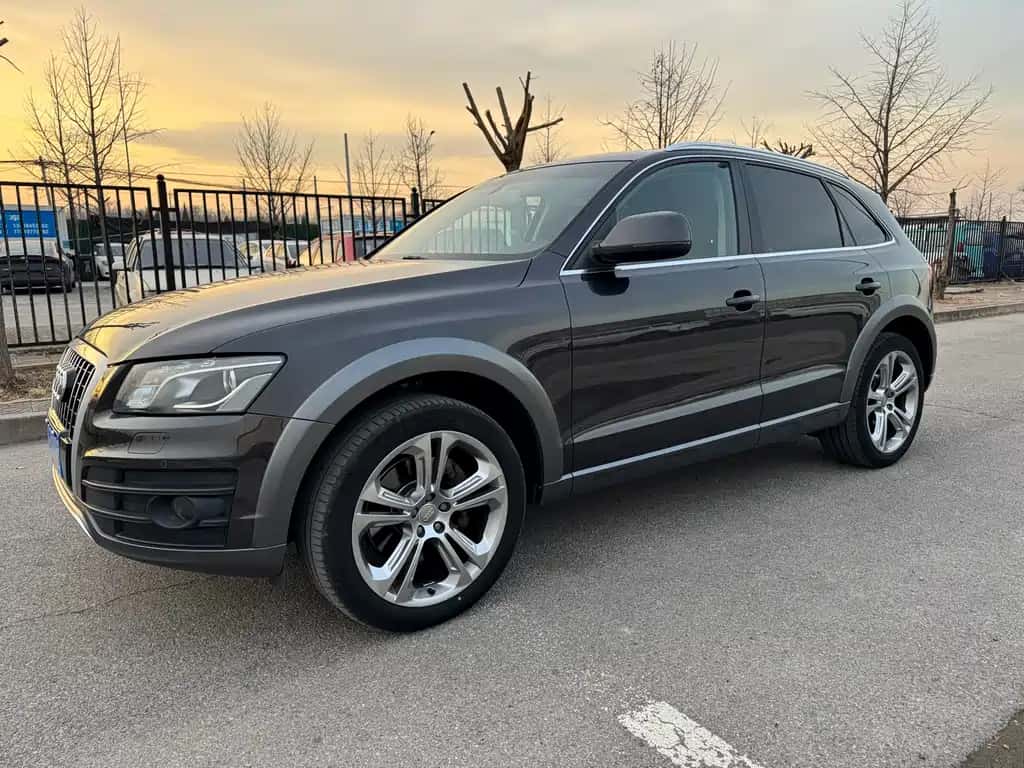 Audi Audi Q5 (Imported)