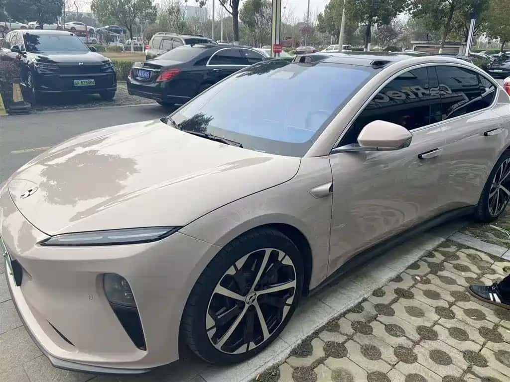 NIO NIO ET5