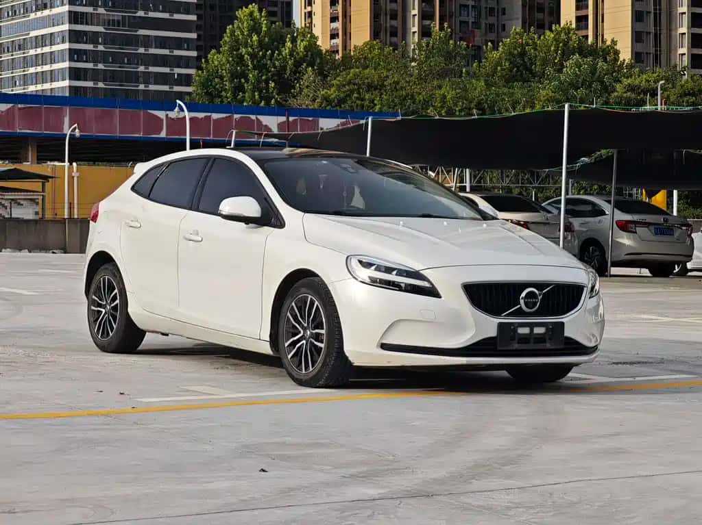 Volvo Volvo V40