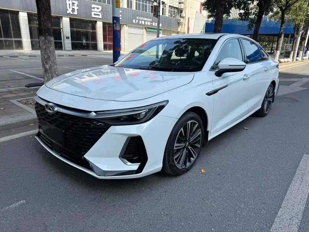 Chery Arrizo 8