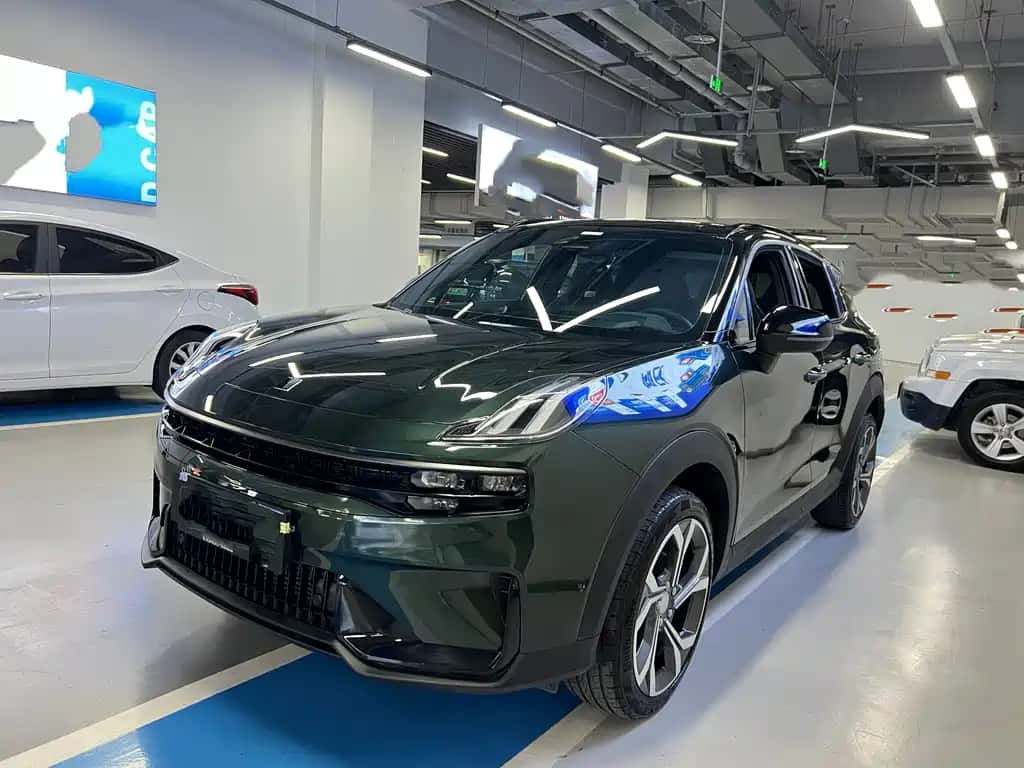 Lynk & Co Lynk & Co 06