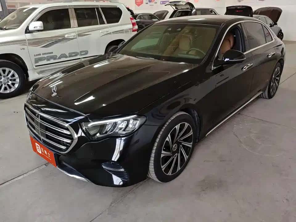 Mercedes-Benz Mercedes-Benz E-Class