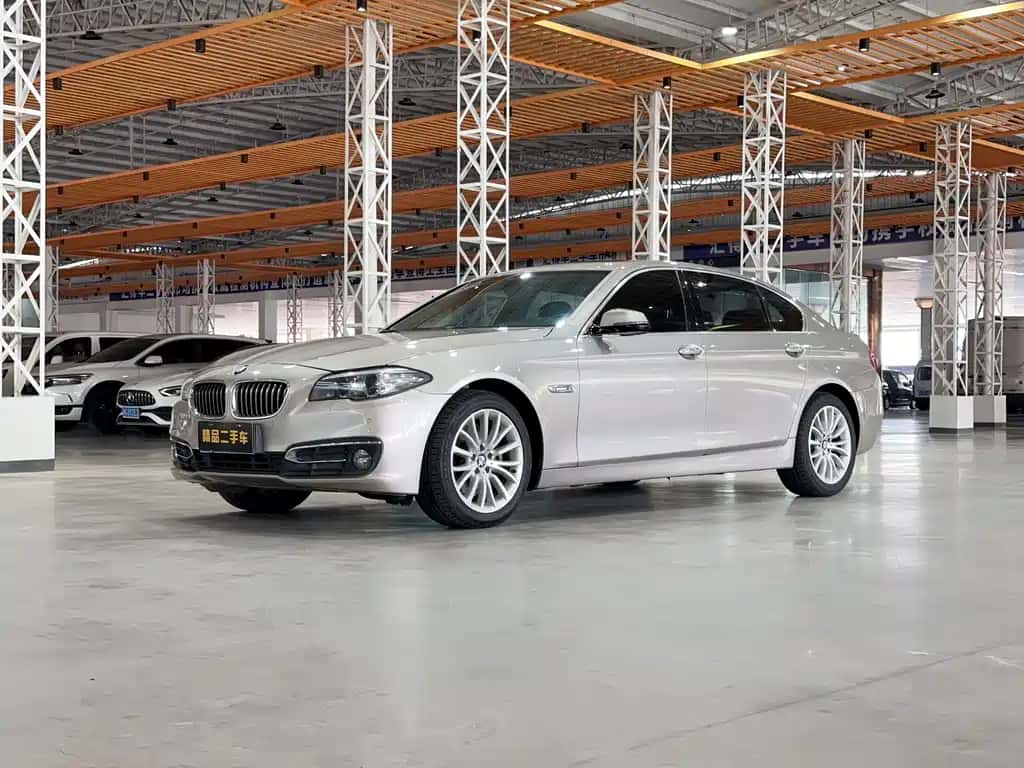 BMW BMW 5 Series
