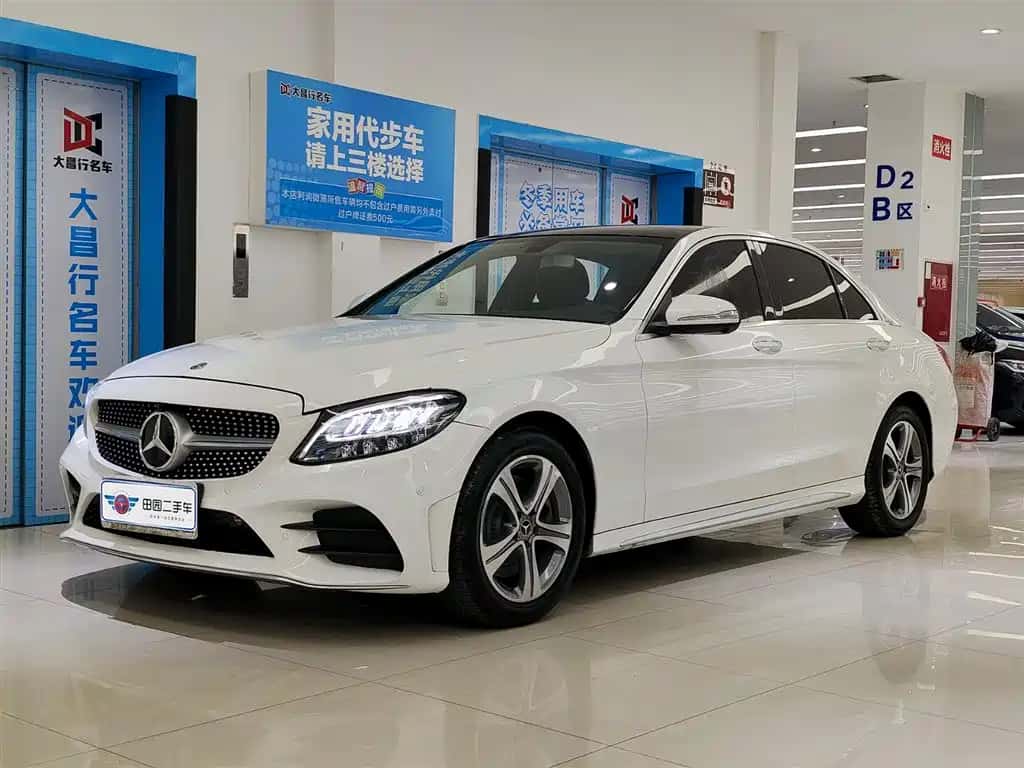 Mercedes-Benz Mercedes-Benz C-Class