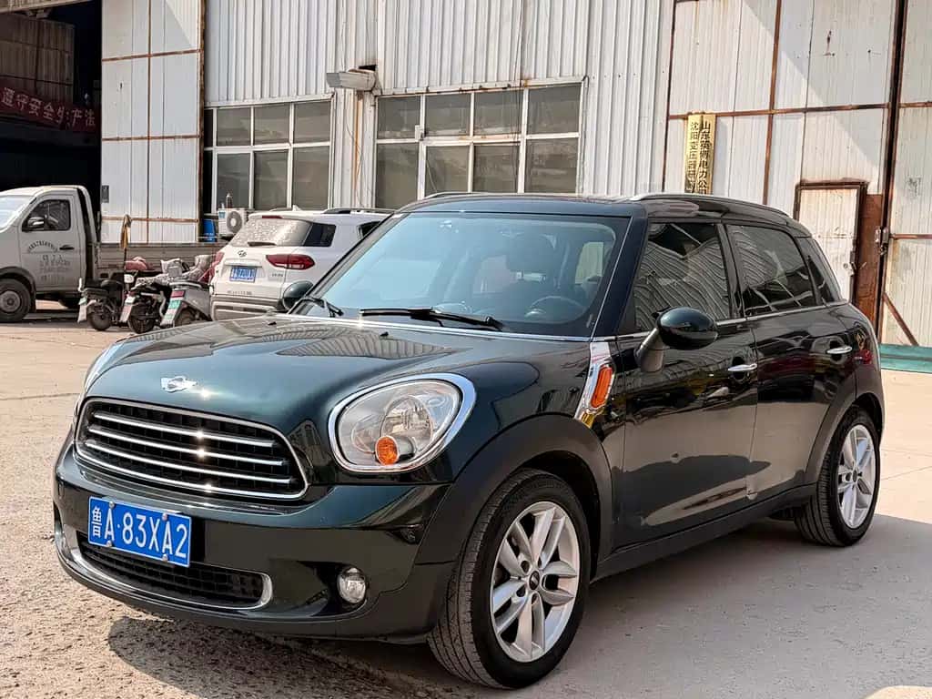 MINI MINI COUNTRYMAN