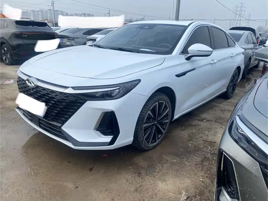 Chery Arrizo 8