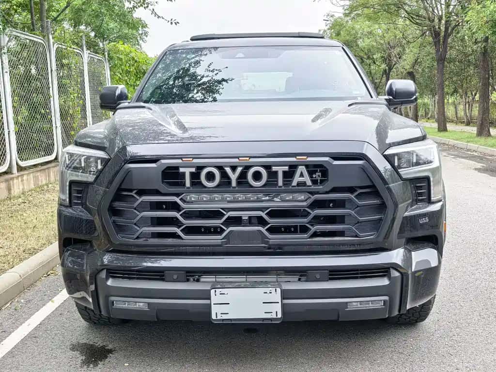 Toyota Sequoia