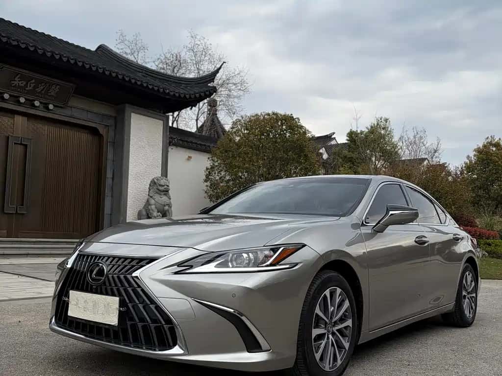 Lexus Lexus ES