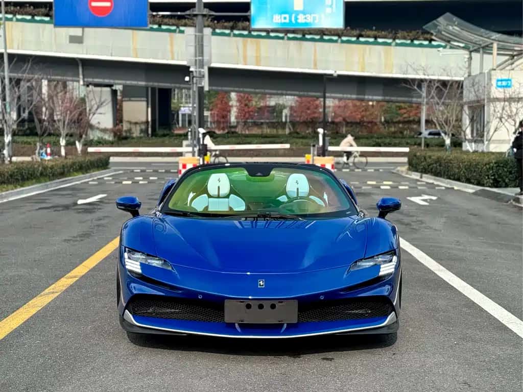 Ferrari SF90