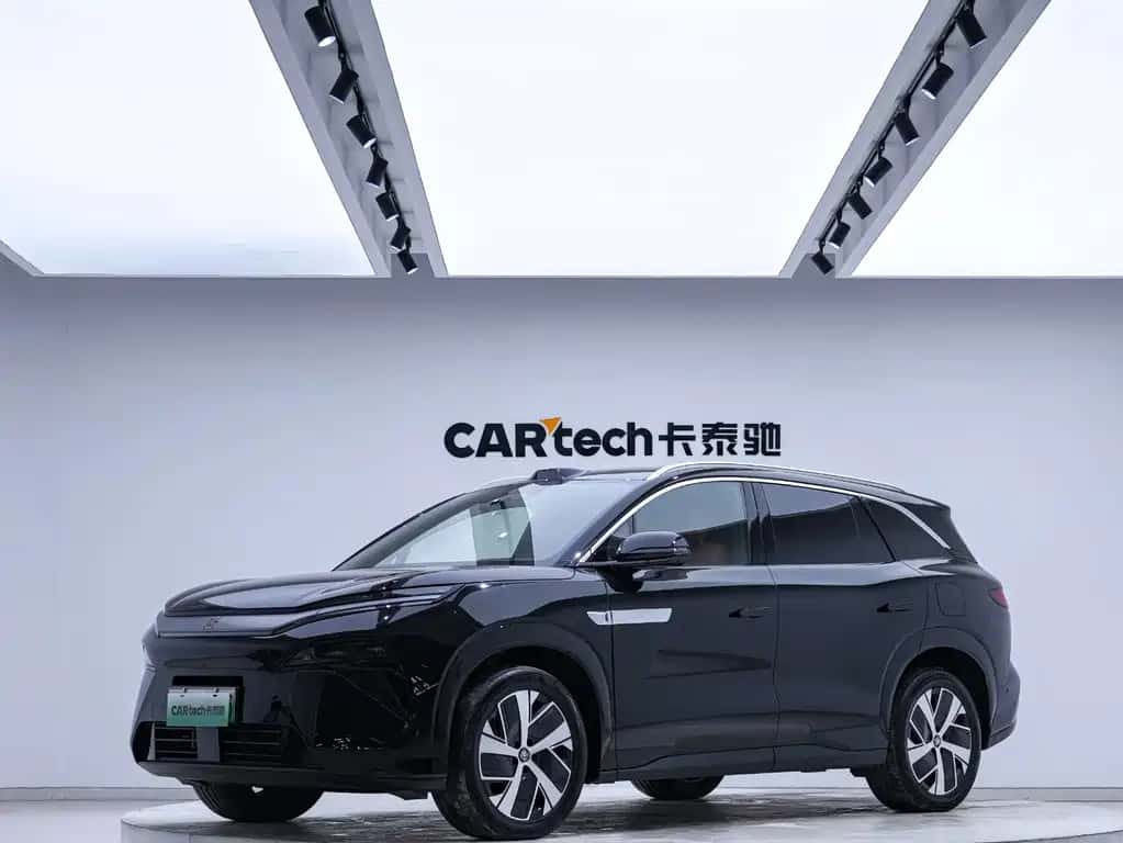 BYD Tang L