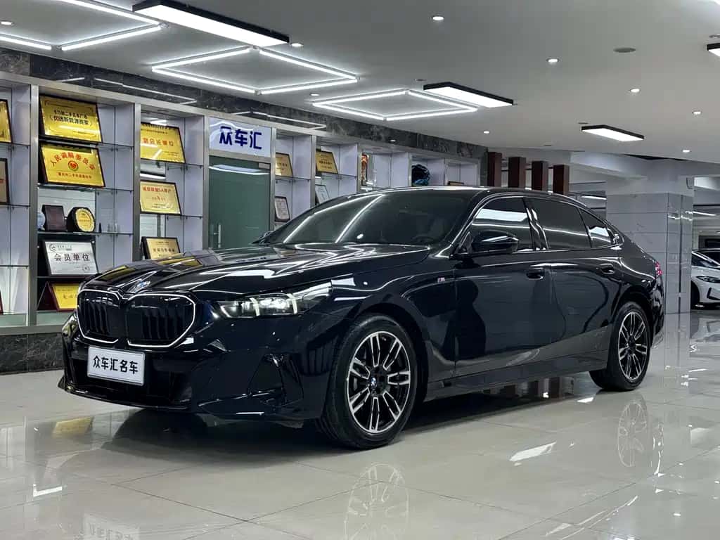 BMW BMW 5 Series