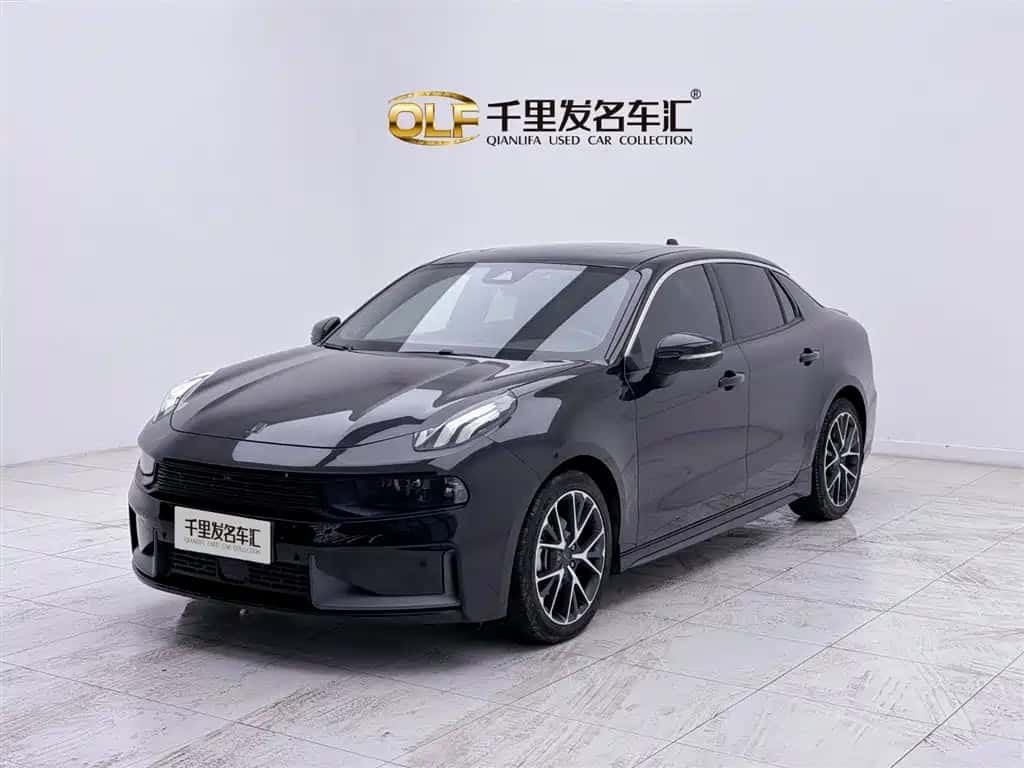Lynk & Co Lynk & Co 03