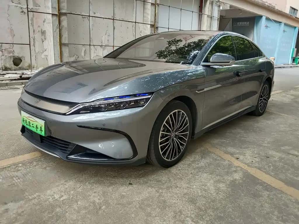 BYD (Build Your Dreams) Han