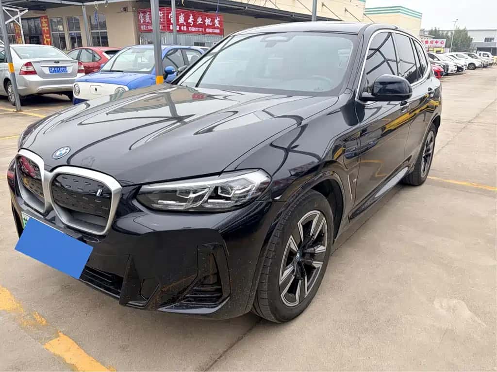 BMW BMW iX3