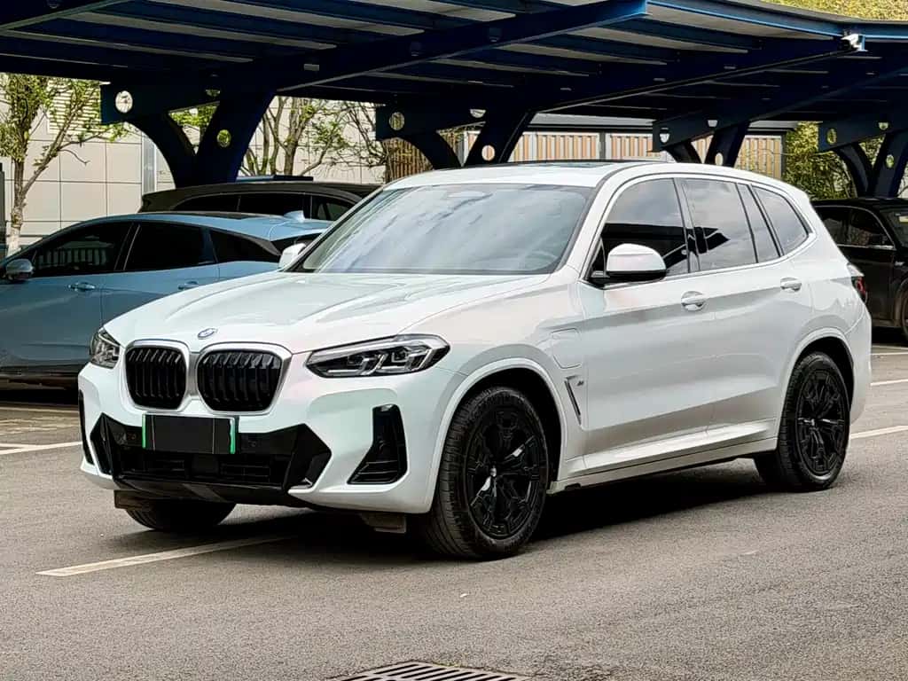 BMW BMW iX3