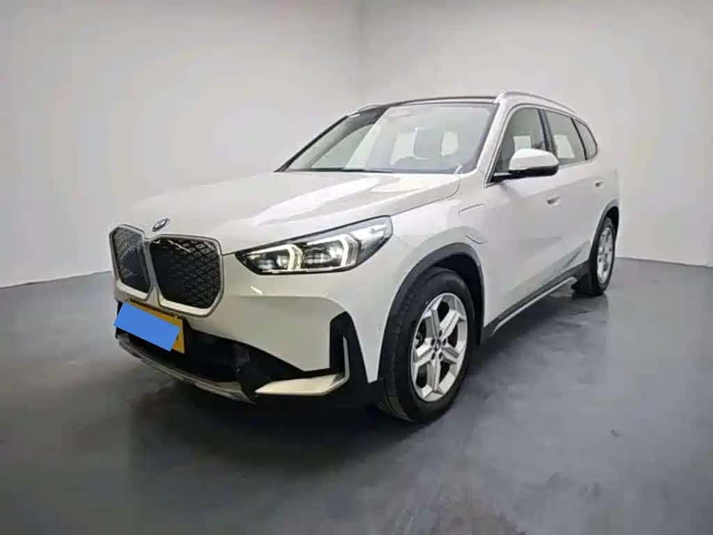 BMW BMW iX1