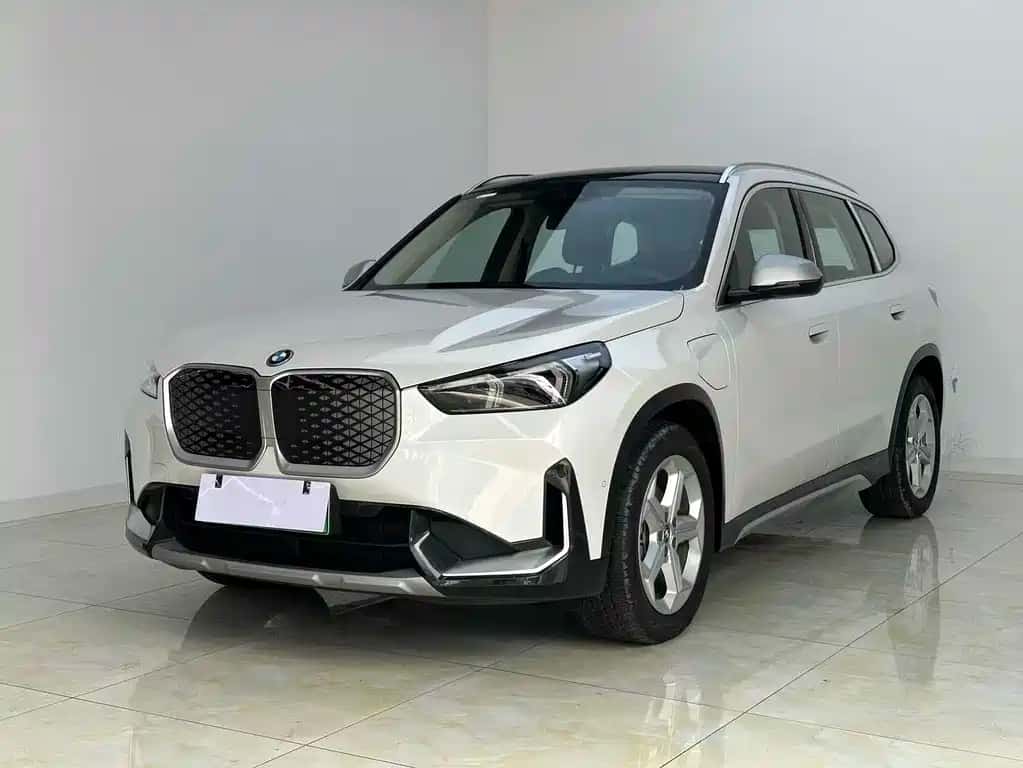 BMW BMW iX1