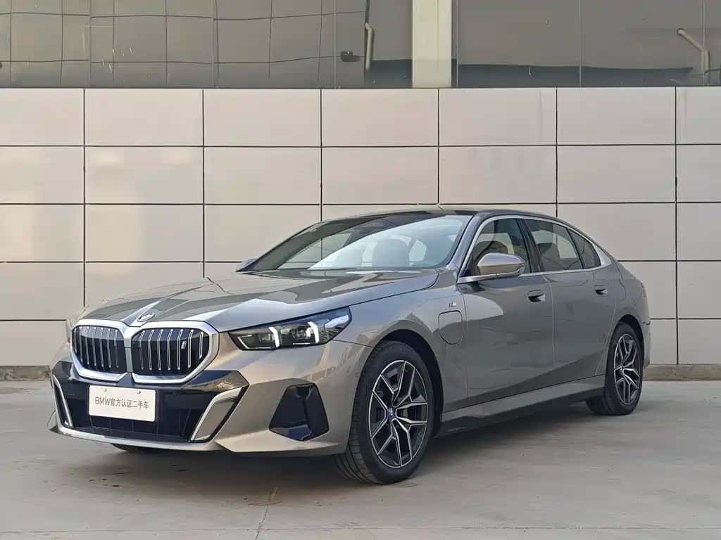 BMW BMW i5